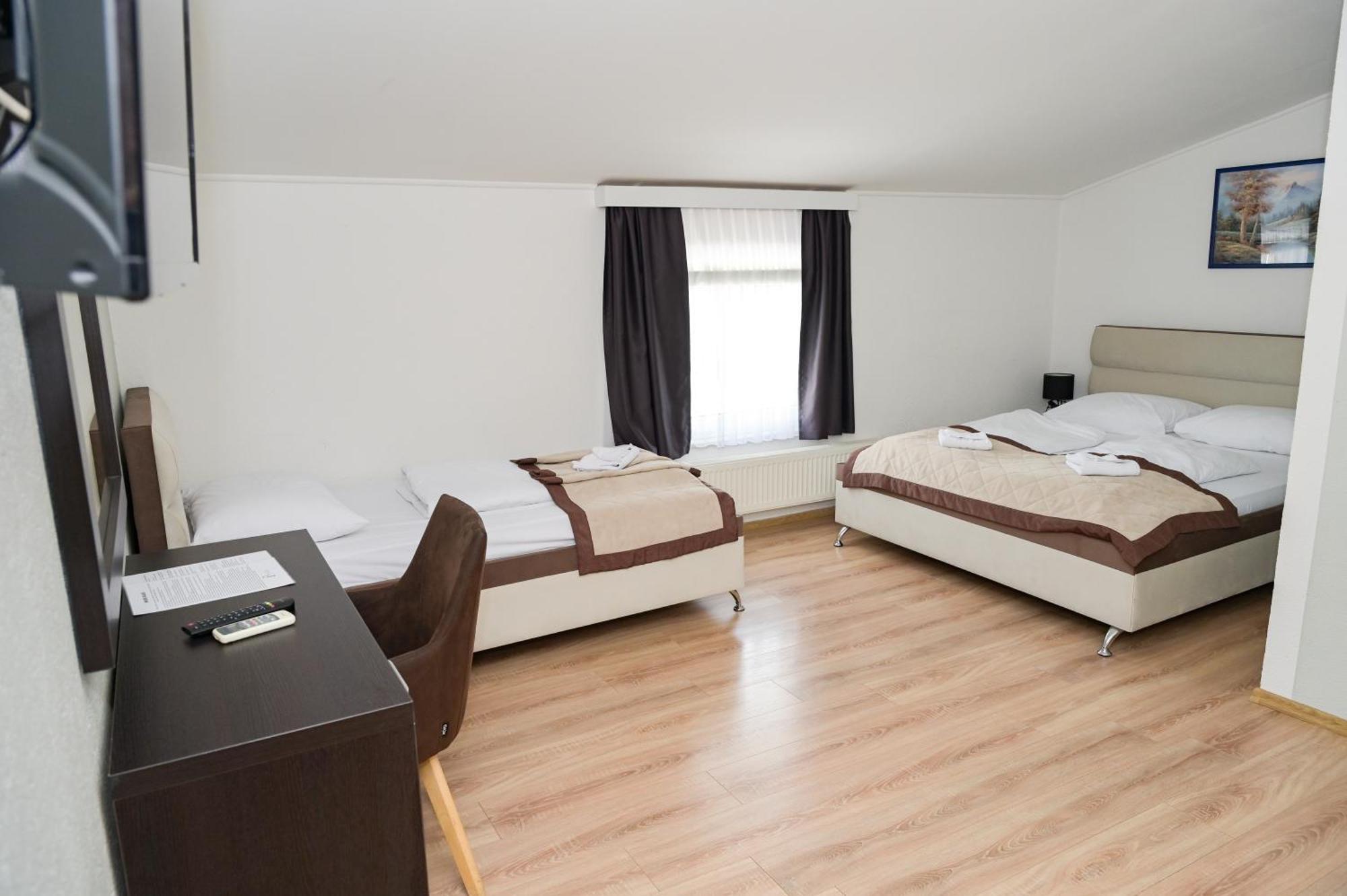 Motel Plaza Jajce Ngoại thất bức ảnh